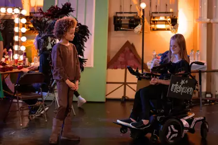 Maja Bursztyn - galeria zdjęć - filmweb