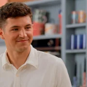 Dish It Out - galeria zdjęć - filmweb