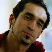 Bruno Bichir w Królik na księżycu