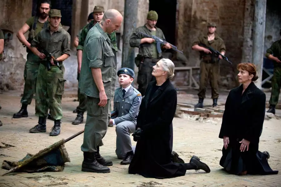 Koriolan - galeria zdjęć - filmweb