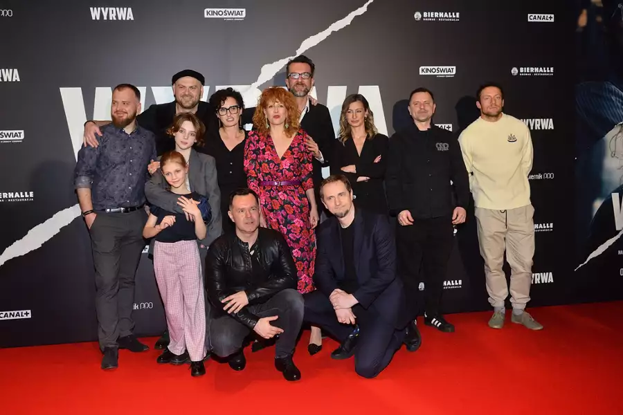 Wyrwa - galeria zdjęć - filmweb