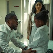 Fatherhood - galeria zdjęć - filmweb