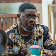 Fatherhood - galeria zdjęć - filmweb