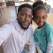Fatherhood - galeria zdjęć - filmweb