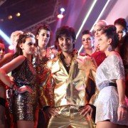Besharam - galeria zdjęć - filmweb