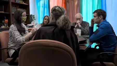 Bug Out - galeria zdjęć - filmweb