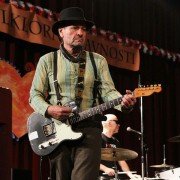 Przeboje i oldboje - galeria zdjęć - filmweb