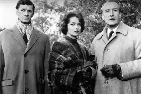 Wioska przeklętych - galeria zdjęć - filmweb