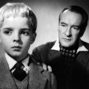 Wioska przeklętych - galeria zdjęć - filmweb