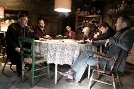 Eat Locals - galeria zdjęć - filmweb