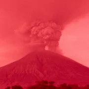 Erupcja - galeria zdjęć - filmweb