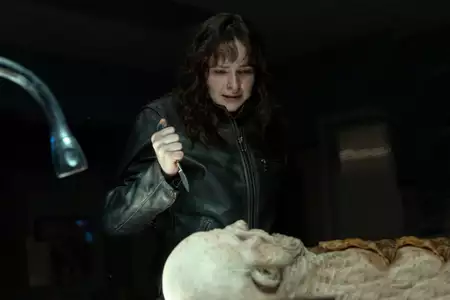 NOS4A2 - galeria zdjęć - filmweb