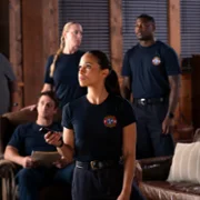 9-1-1: Nashville - galeria zdjęć - filmweb