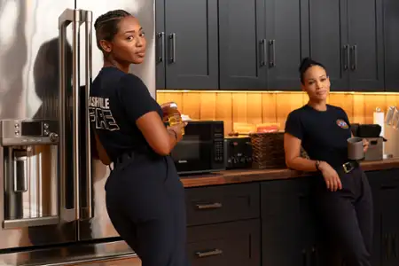 9-1-1: Nashville - galeria zdjęć - filmweb