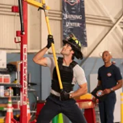 9-1-1: Nashville - galeria zdjęć - filmweb