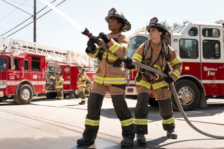 Sezon 1 Odcinek 6 Good Southern Manors