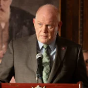 9-1-1: Nashville - galeria zdjęć - filmweb