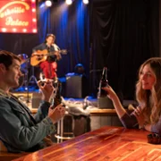 9-1-1: Nashville - galeria zdjęć - filmweb