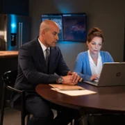 9-1-1: Nashville - galeria zdjęć - filmweb