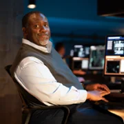 9-1-1: Nashville - galeria zdjęć - filmweb