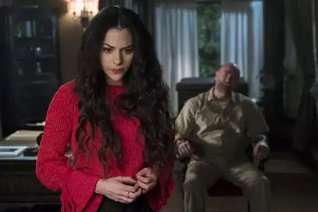 Lucyfer - galeria zdjęć - filmweb