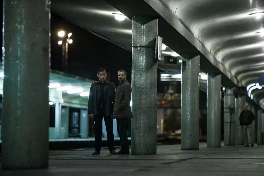 Układ - galeria zdjęć - filmweb