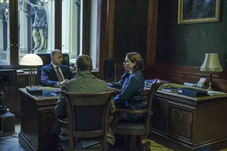 Układ - galeria zdjęć - filmweb