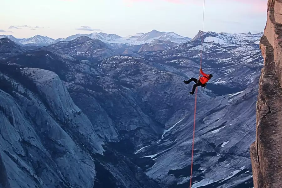 Jimmy Chin: Na granicy wytrzymałości - galeria zdjęć - filmweb