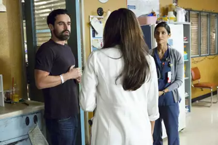 Code Black: Stan krytyczny - galeria zdjęć - filmweb
