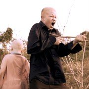 Biały cień - galeria zdjęć - filmweb