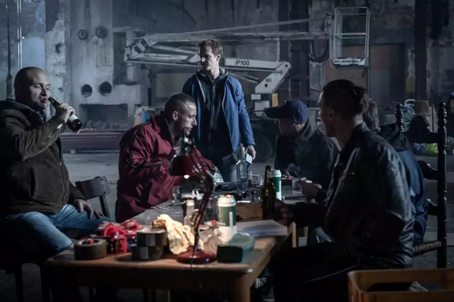 Chyłka - galeria zdjęć - filmweb