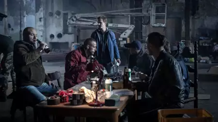 Chyłka - galeria zdjęć - filmweb