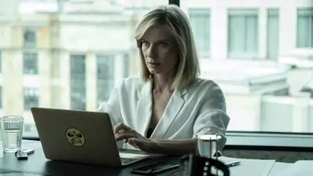 Chyłka - galeria zdjęć - filmweb