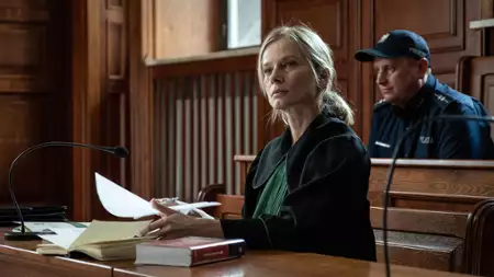 Chyłka - galeria zdjęć - filmweb
