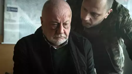 Chyłka - galeria zdjęć - filmweb