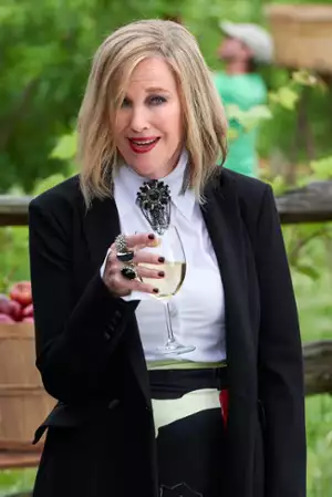Schitt's Creek - galeria zdjęć - filmweb