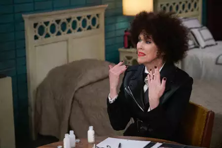 Schitt's Creek - galeria zdjęć - filmweb