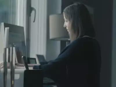 You Are Wanted - galeria zdjęć - filmweb