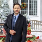 Christmas at Pemberley Manor - galeria zdjęć - filmweb