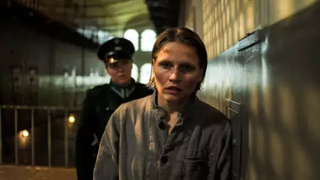 Gra z Cieniem - galeria zdjęć - filmweb