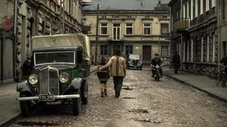 Gra z Cieniem - galeria zdjęć - filmweb