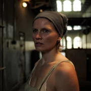 Gra z Cieniem - galeria zdjęć - filmweb