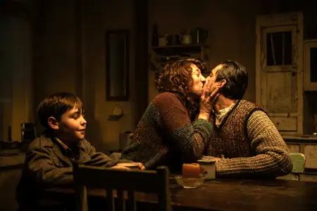 Gra z Cieniem - galeria zdjęć - filmweb