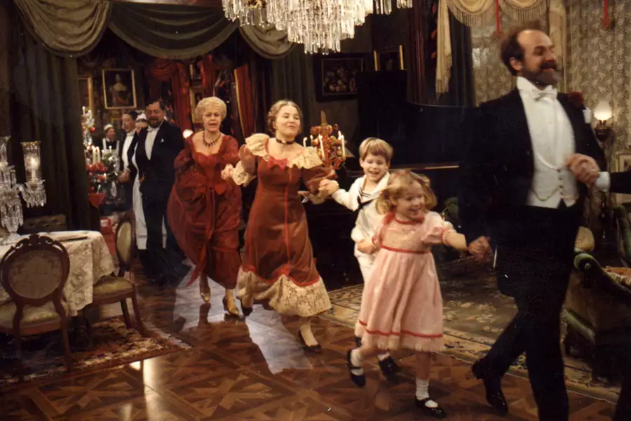Fanny i Aleksander - galeria zdjęć - filmweb