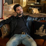 Loot - galeria zdjęć - filmweb