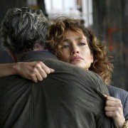 Uwikłana - galeria zdjęć - filmweb