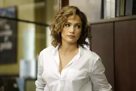 Uwikłana - galeria zdjęć - filmweb