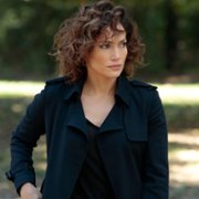 Uwikłana - galeria zdjęć - filmweb