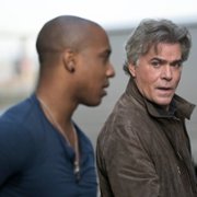 Shades of Blue - galeria zdjęć - filmweb