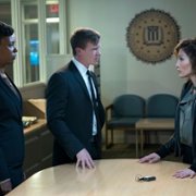 Shades of Blue - galeria zdjęć - filmweb